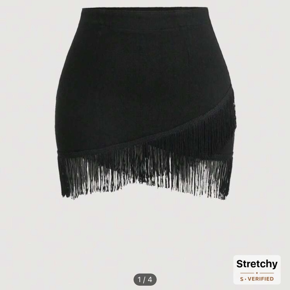 SHEIN Curve Fringe Skirt